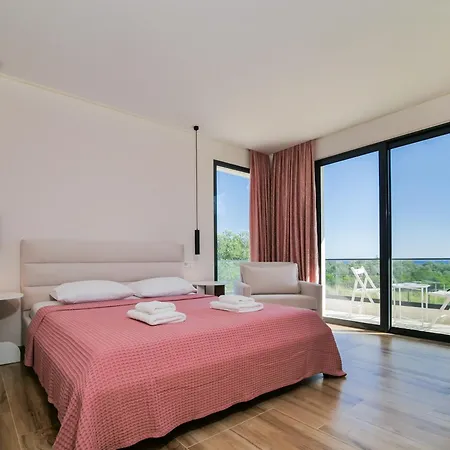 Bed & Breakfast Tonia Livadh