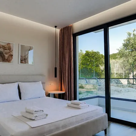 Tonia Livadh Bed & Breakfast Himarë