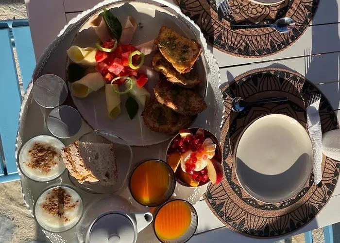 Frühstückspension Tonia Livadh 4*