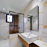 Tonia Livadh Bed & Breakfast 4*