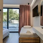 Tonia Livadh 4*