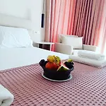 Bed & Breakfast Tonia Livadh