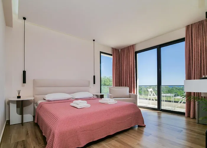 Bed & Breakfast Tonia Livadh